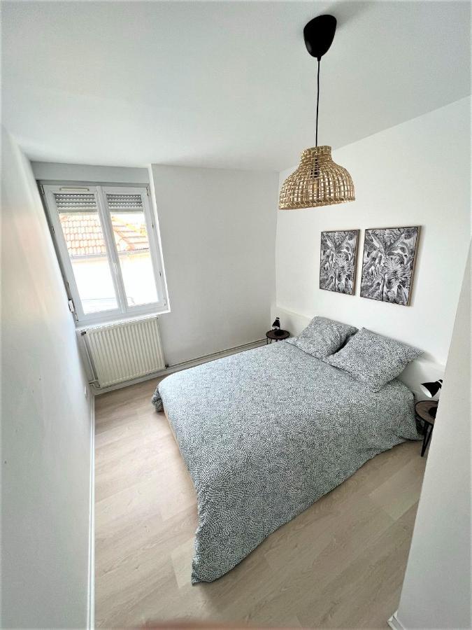 Appartement Proche Hyper-centre 6 Couchages Reims