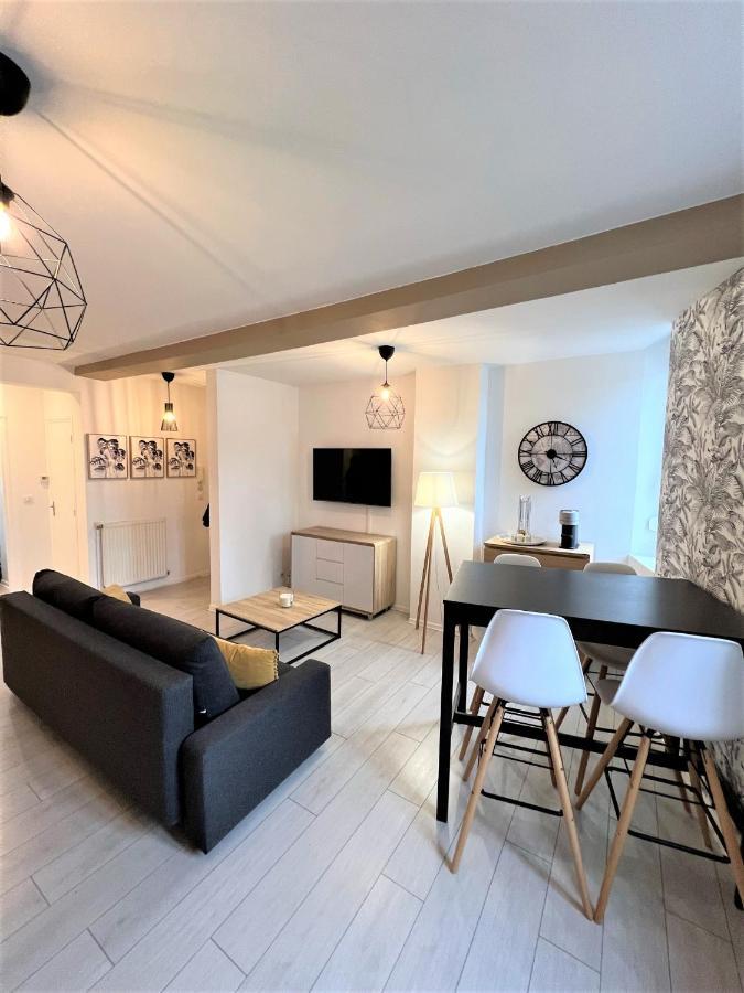 Appartement Proche Hyper-centre 6 Couchages Reims